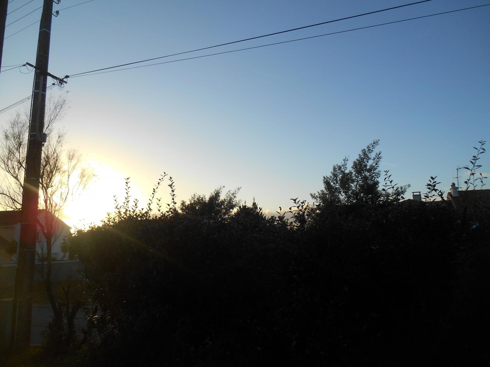 La lumi�re est � l\'ouest ( Les Moutiers en Retz )