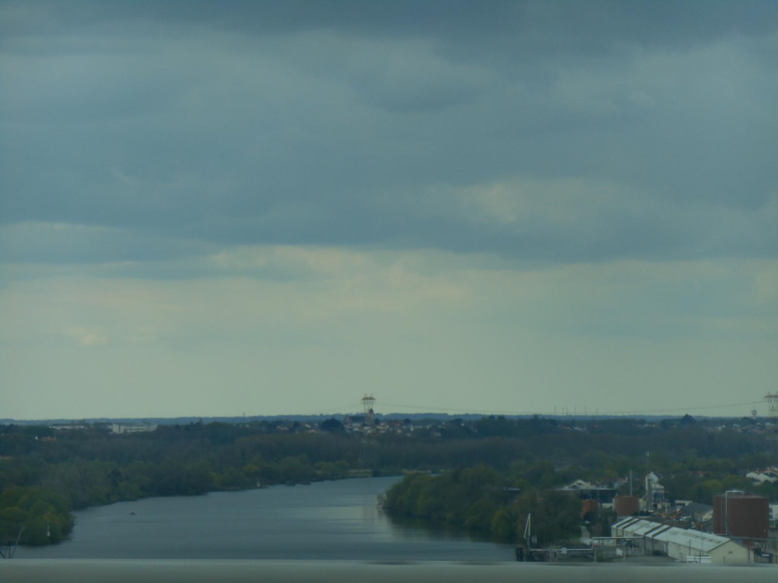 Vue magique du Pont de Chevir ( Nantes )