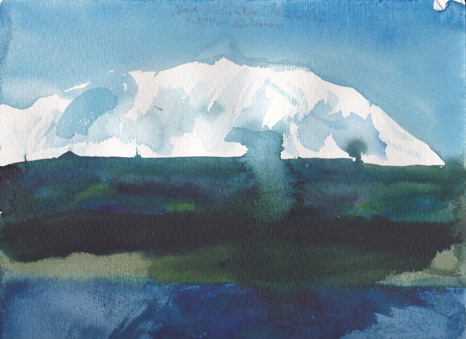 Le Mont McKinley, point culminant de l\'Amérique du Nord à 6194m d\'altitude, et ses gros glaciers puis forets et lacs d\'Alaska.